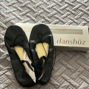 Black Ballet Slippers for Comfort and Flexibility